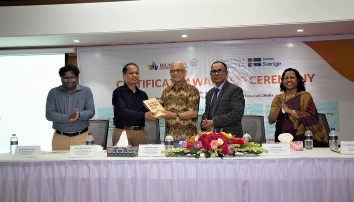 Certificate awarding ceremony of short courses