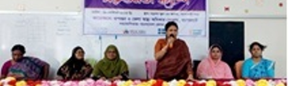 ছাত্রীদের ব্যক্তিগত স্বাস্থ্য ও অধিকার বিষয়ে সচেতনতা ক্যাম্প অনুষ্ঠিত