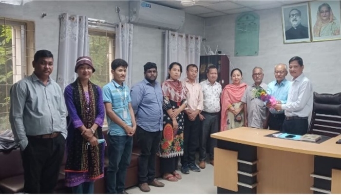 খাগড়াছড়ি আধুনিক জেলা সদর হাসপাতালের নবনিযুক্ত তত্বাবধায়ক (উপ-পরিচালক)’র সাথে জেলা স্বাস্থ্য অধিকার ফোরামের সৌজন্য সাক্ষাত