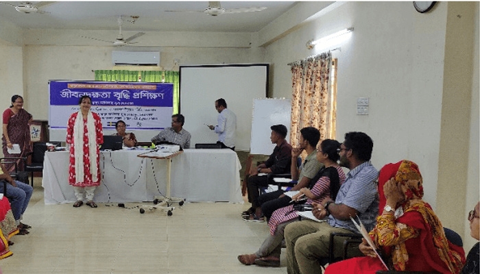 নেত্রকোনায় অনুষ্ঠিত হলো দুইদিনব্যাপী জীবনদক্ষতা বৃদ্ধি প্রশিক্ষণ