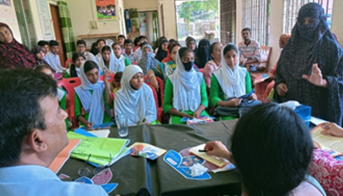 যৌন ও প্রজনন স্বাস্থ্য অধিকার বিষয়ক তরুণদের সাথে সচেতনতামূলক প্রচারিভাযান